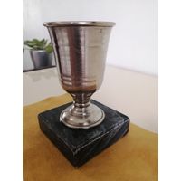 Старинная (?) карандашница. См описание