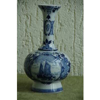 Ваза фарфоровая   DELFT    21 см    целая