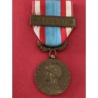 Французская памятная медаль  за участие в операциях по обеспечению безопасности и поддержанию правопорядка в Северной Африке.