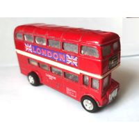 Машинка Модель London Bus Welly