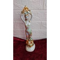 КОЛЛЕКЦИОННЫЕ ФАРФОРОВАЯ СТАТУЭТКА ДЕВУШКА ВЕСНА ЛЕСНАЯ МАВКА ЗКХ СССР ОРИГИНАЛ  ЛОТ 2 .  Распродажа Коллекции !!! . Экспресс  Аукцион  с рубля без МПЦ и прочего 3 ДНЯ  .Много лотов в продаже .