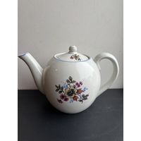 Чайник из сервиза Цветы фарфор, Дулево 1956 год