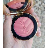 Румяна YSL Make Me Blush Bold Blurring Blush 6 gr в отттенке 93 Restless Rose