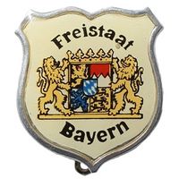 Значек с гербом Баварии и надписью "Freistaat Bayern" (Свободное государство Бавария)
