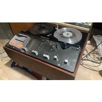 Магнитофон Бобинный