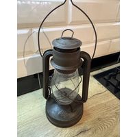 Фонарь керосиновый.