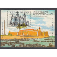 Архитектура. Замок. Сан-Томе и Принсипе. 1990. 1 блок. Michel N бл233 (22,0 е).