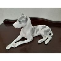 Фарфоровая статуэтка в реставрацию