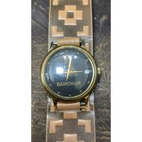 Редкие часы Байконур с Бураном на циферблате, СССР