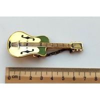 Гитара. П-39.