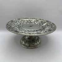 Конфетница на ножке в стиле барокко. Италия. Арт 3645