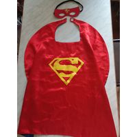Плащ и маска супермена