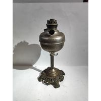 Керосиновая лампа RECORD-WUNDER c переменной высотой.