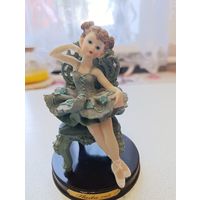 Статуэтка,балеринка.