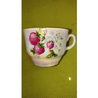Кружка из СССР. Добрушский фарфоровый завод.