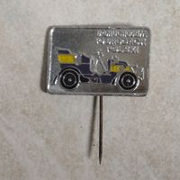 Значок. Автомобиль. Польша.