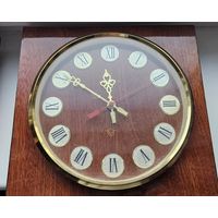 Часы настенные "Вега"