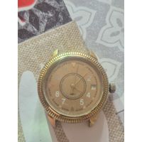 Часы луч. Идут . Нужно приложить руки