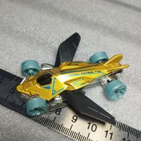 Hot Wheels Airuption 1:64, Крылья могут раскрываться 2017 г