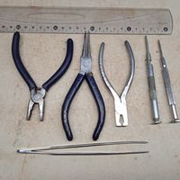 Инструмент ювелира, часовщика , оптика.