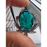 Кулон Чехия крупный