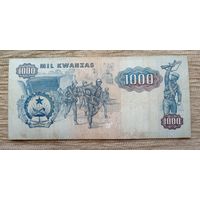 Werty71 Ангола 1000 кванза 1987 банкнота А. Нето и Ж. д Сантуш. Высадка солдат в порту