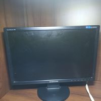 Монитор Samsung SyncMaster 943NW
