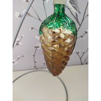 Елочная игрушка шишка большая