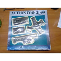 Набор военной техники. Начало 90-х. Китай.