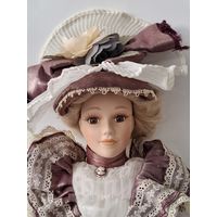 Кукла интерьерная фарфоровая