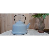 Чайник эмалированный, СССР.