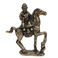 Статуэтка Бигань Бог богатства на коне Бронза