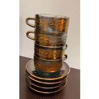 Кофейный набор (чашки с блюдцами) из цветного стекла с позолотой (СССР) для 4 персон.