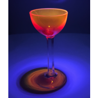 Рюмки винтаж 10 х 4,5см цветное стекло светятся в УФ