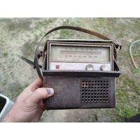 Радио Вега 402.С 1 рубля.