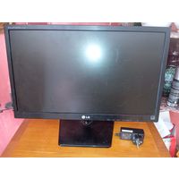 Монитор LG Flatiron E2242C