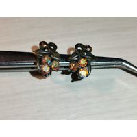 Металлические серьги с вставками, замки рабочие.