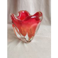 Ваза огненный Бутон, гутная техника. СССР