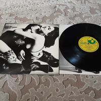 SCORPIONS - 1984 - LOVE AT FIRST STING (EUROPE) LP