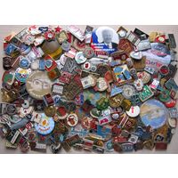 Значки ассорти, 170 штук, без повторов, все разные.