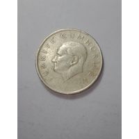 Турция 25 000 лир 1996 года .