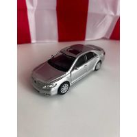 Модель welly toyota camry 1:43