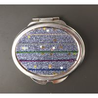 Зеркальце времен СССР. Целое