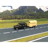Mercedes-Benz (Gelendwagen) с прицепом. Масштаб НО 1:87.