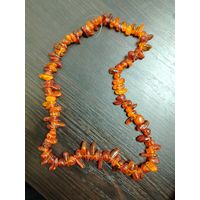 Бусы янтарные на леске  старинные из разного размера янтаря .