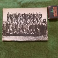 Будущие строители г.Могилев 1972г. (ни одной девушки на снимке!) ).