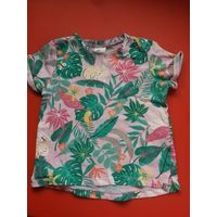 Яркая, хлопковая майка H&M на рост 74 см. Длина 32 см, ПОгруди 27 см. Отличное состояние.