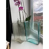 Стеклянная емкость под цветы или ещё для чего !!(цена за еденицу!!)Цветное-27х18х10 Прозрачное 27х22х13 и 27х15х8