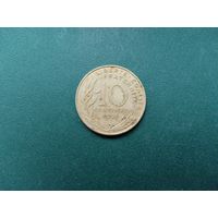 10 сантимов Франция.