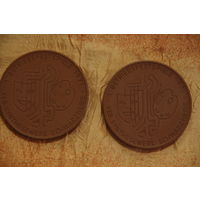 Настольная медаль (Клеймо Meissen  )  6,2 см   ( цена за 1 шт )